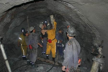殷都工程爆破中的危险因素分析以及应对工程爆破危险的措施
